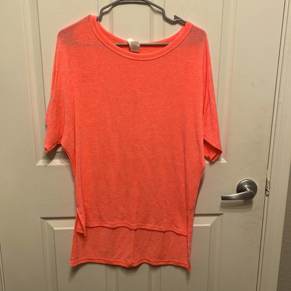 Coral sweater shirt size Small